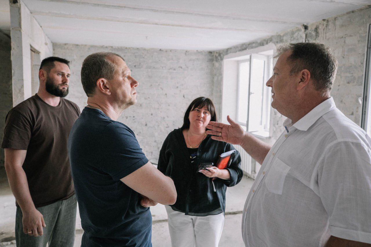 В Мариуполе по федеральной программе восстановления специалисты ППК «Единый заказчик» уже отремонтировали почти 1 000 квартир.